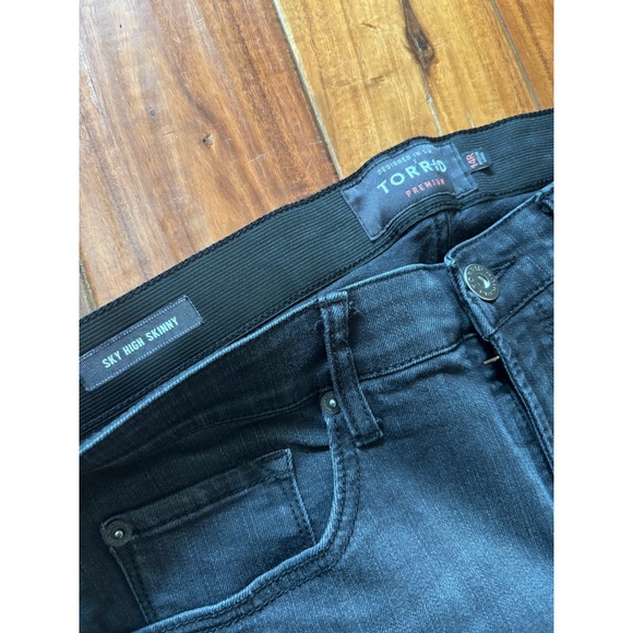 Torrid Premium Sky High Skinny Jeans Womens 14R Black High Rise Elastic Waist - Picture 2 of 8